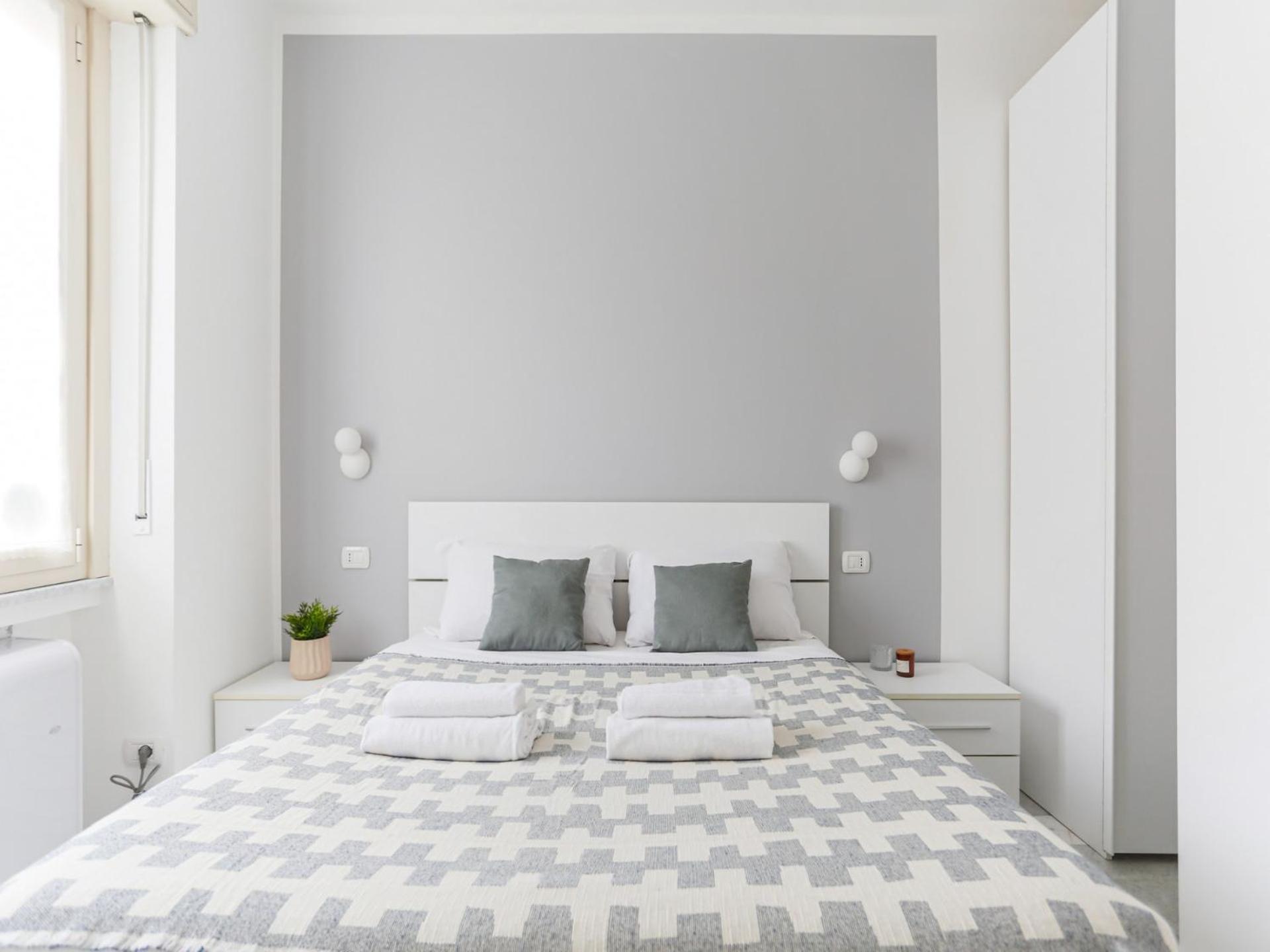 The Best Rent - Bright Two-Bedroom Apartment In Central Station Area Мілан Екстер'єр фото